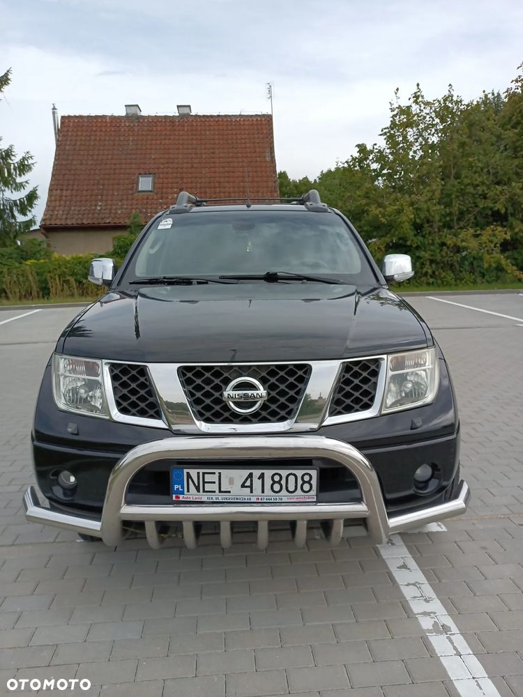 Nissan Navara 2.5 D XE - 15