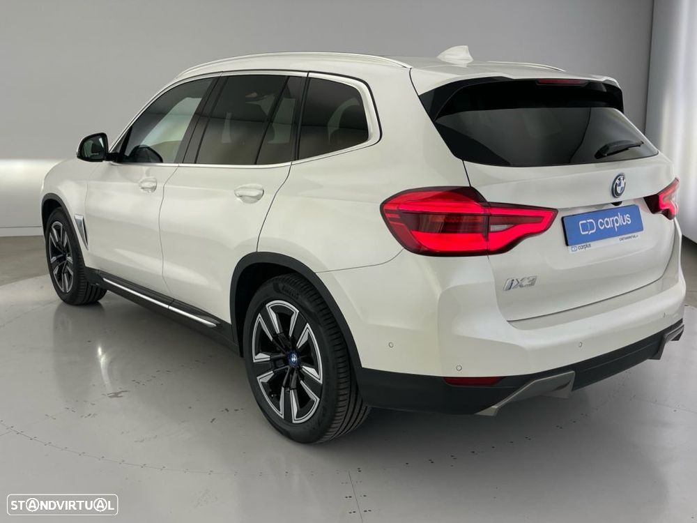 BMW iX3 Inspiring - 26