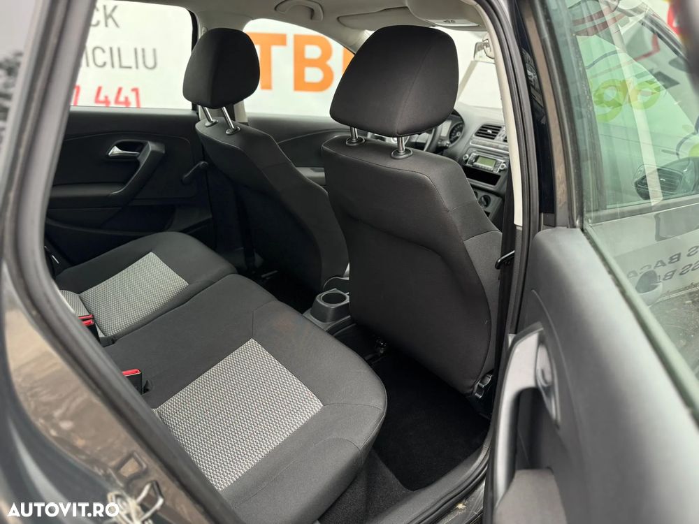 Volkswagen Polo 1.6 TDI Trendline - 25