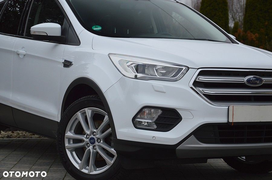 Ford Kuga 1.5 EcoBoost 2x4 SYNC - 17