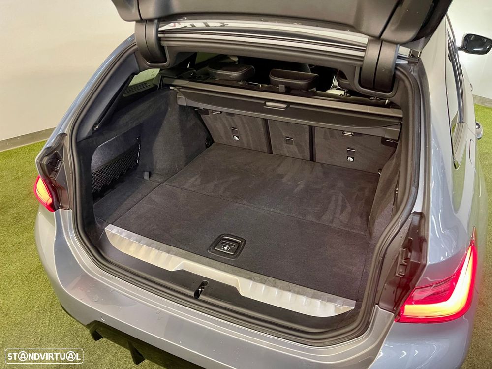 BMW 320 e Pack M Auto - 35