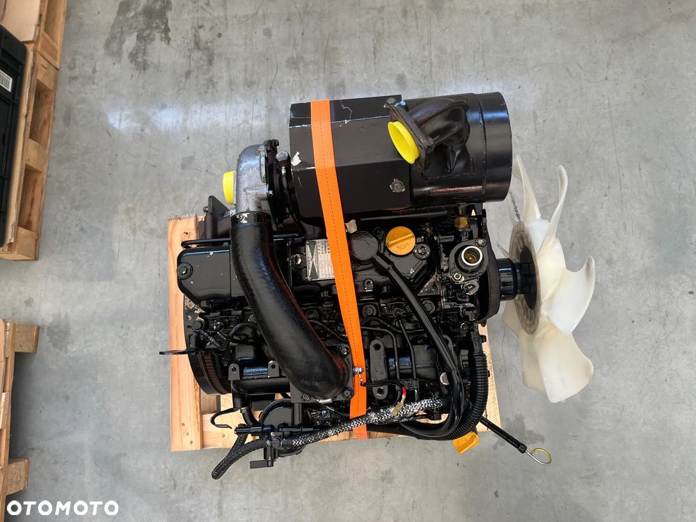 SILNIK Yanmar 4TNE84-TRZ2C 42.7 kVA 4TNE 84 1,995L cena 14000netto - 10