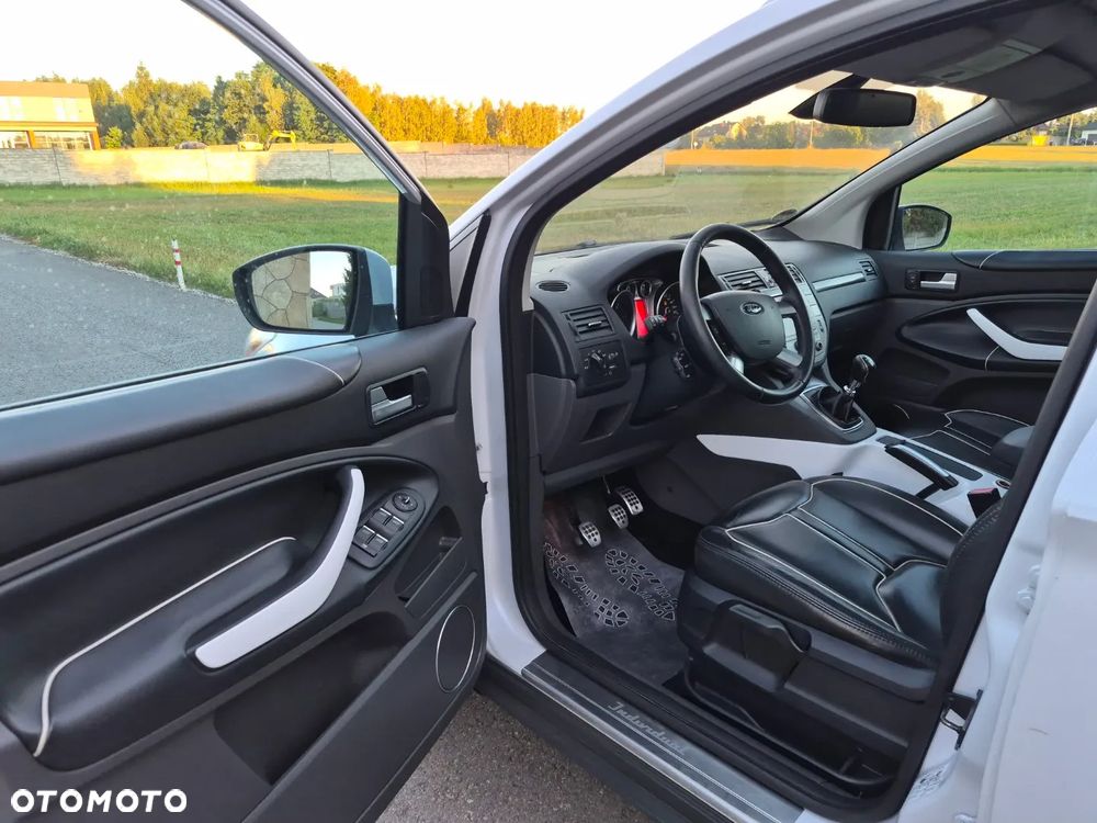 Ford Kuga 2.0 TDCi 2x4 Individual - 15