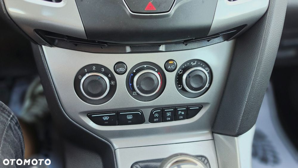 Ford Focus 1.0 EcoBoost Start-Stopp-System Champions Edition - 13