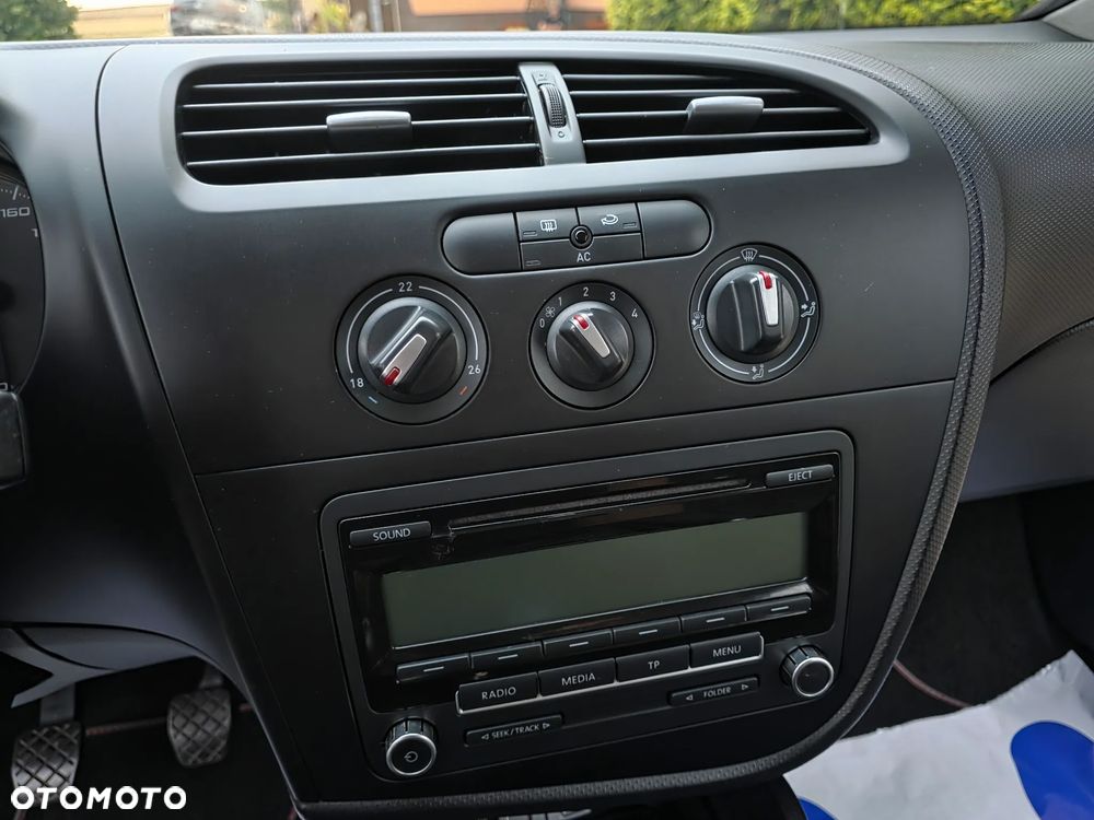 Seat Leon 1.2 TSI Ecomotive Reference Copa - 32