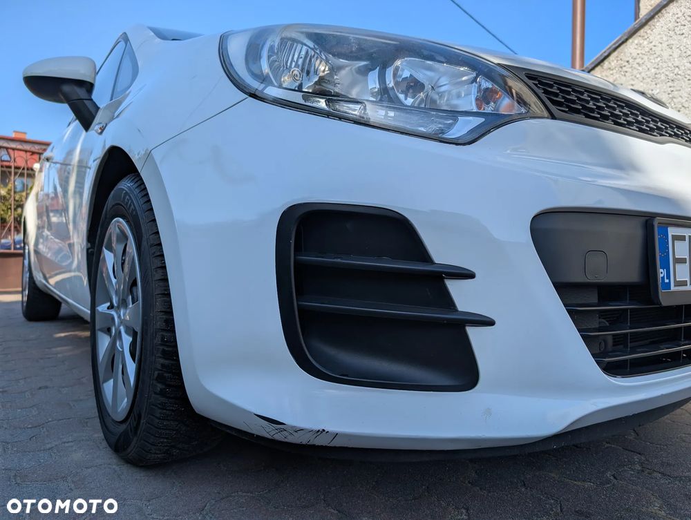 Kia Rio - 19