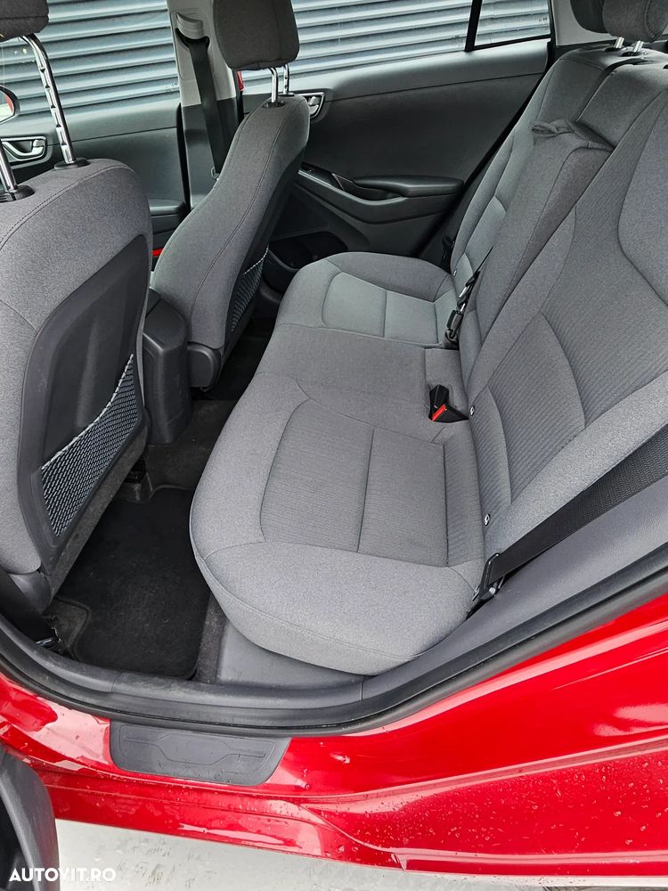 Hyundai IONIQ - 6