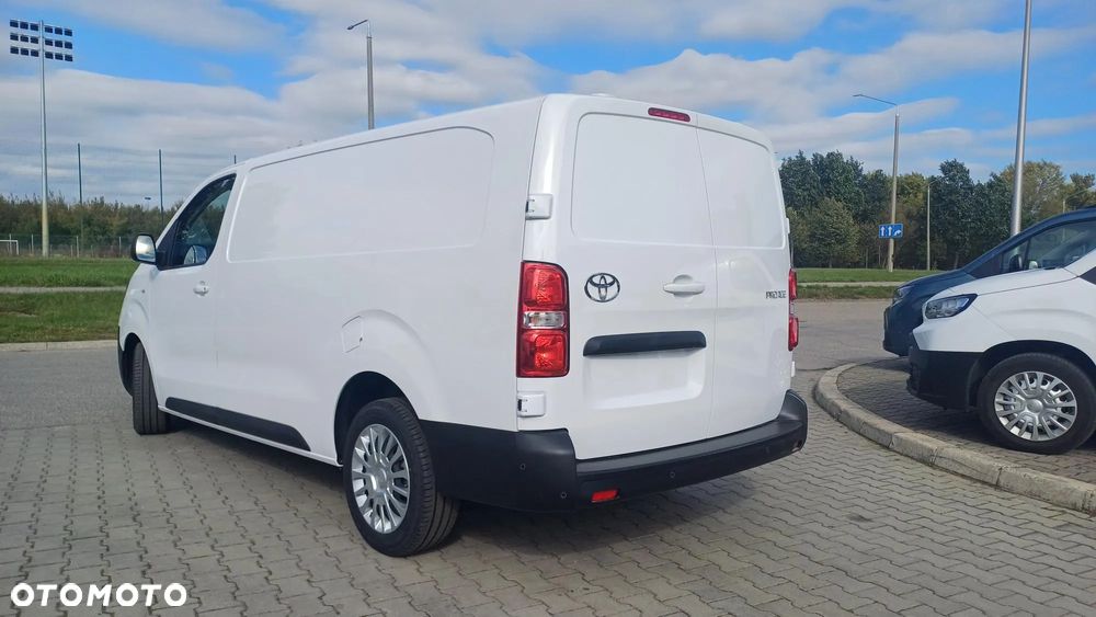 Toyota Proace - 7
