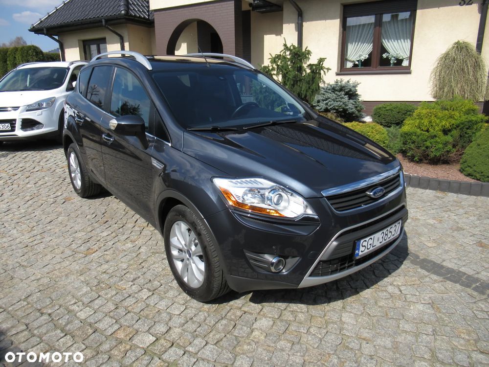 Ford Kuga 2.0 TDCi 2x4 Titanium - 15