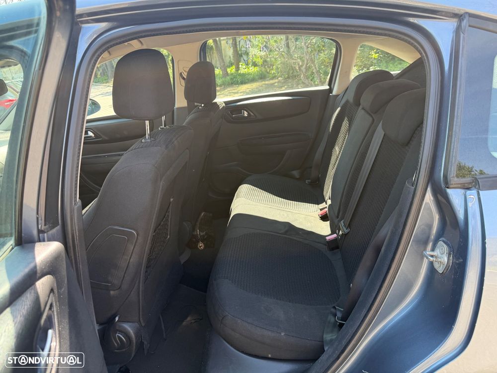 Citroën C4 1.6 HDi VTR Pack - 16