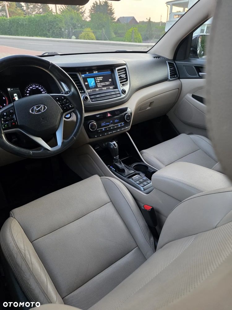 Hyundai Tucson 2.0 CRDI Premium 4WD - 15