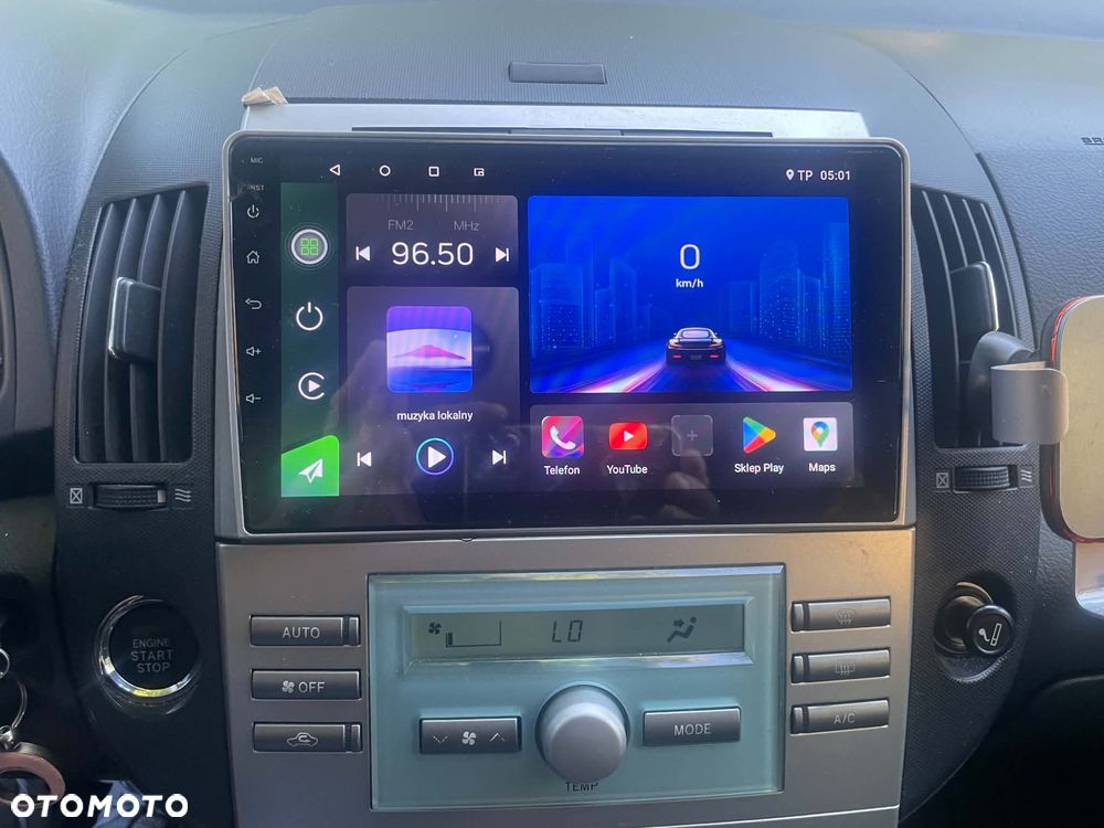 Toyota Corolla - 21