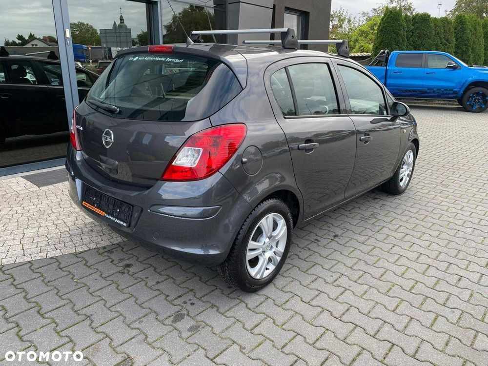 Opel Corsa - 4