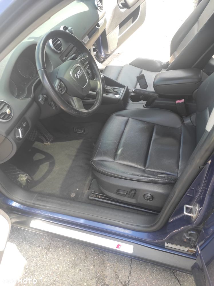 Audi A3 Sportback 2.0 TFSI S tronic S line Sportpaket - 4