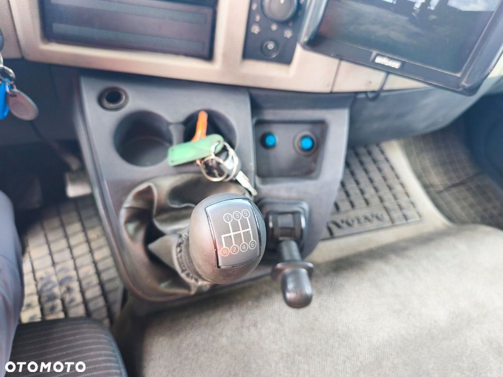 Volvo Fl 240 42R - 26