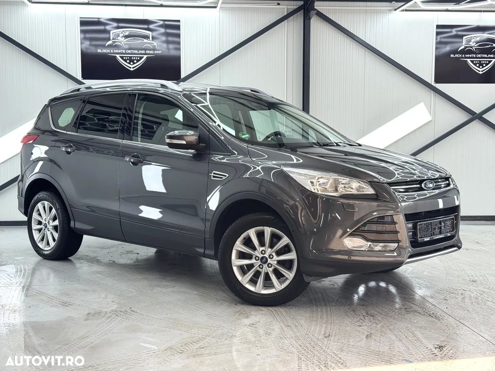 Ford Kuga 1.5 EcoBoost 4WD Titanium - 8