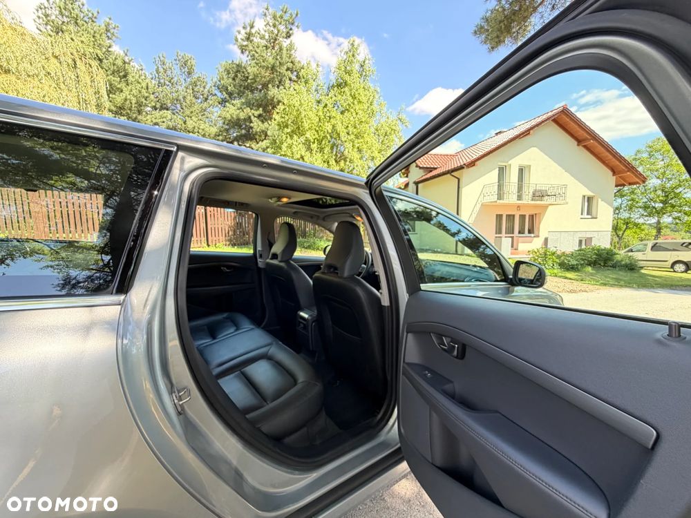Volvo V70 DRIVe Summum - 30