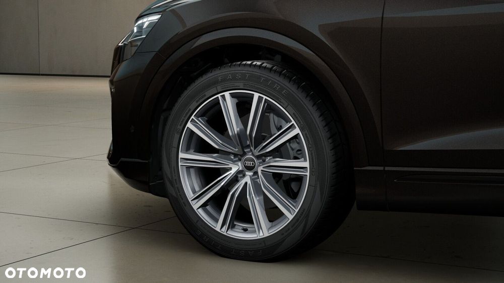 Audi Q8 - 4