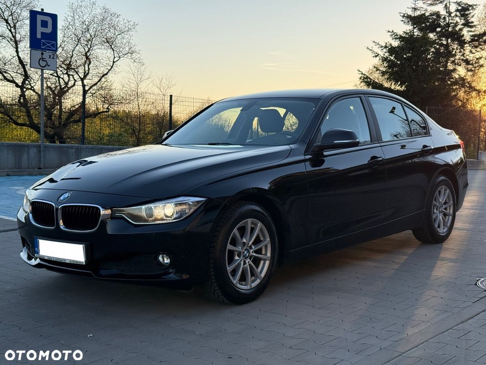BMW Seria 3 316d - 1