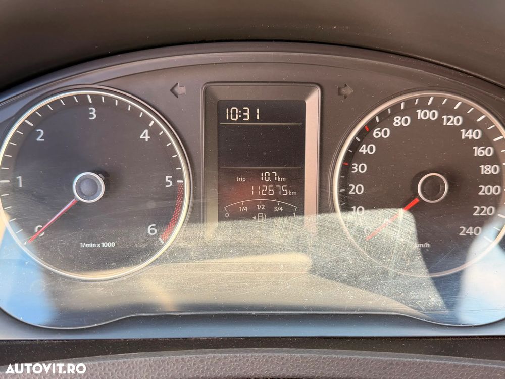 Volkswagen Transporter - 9