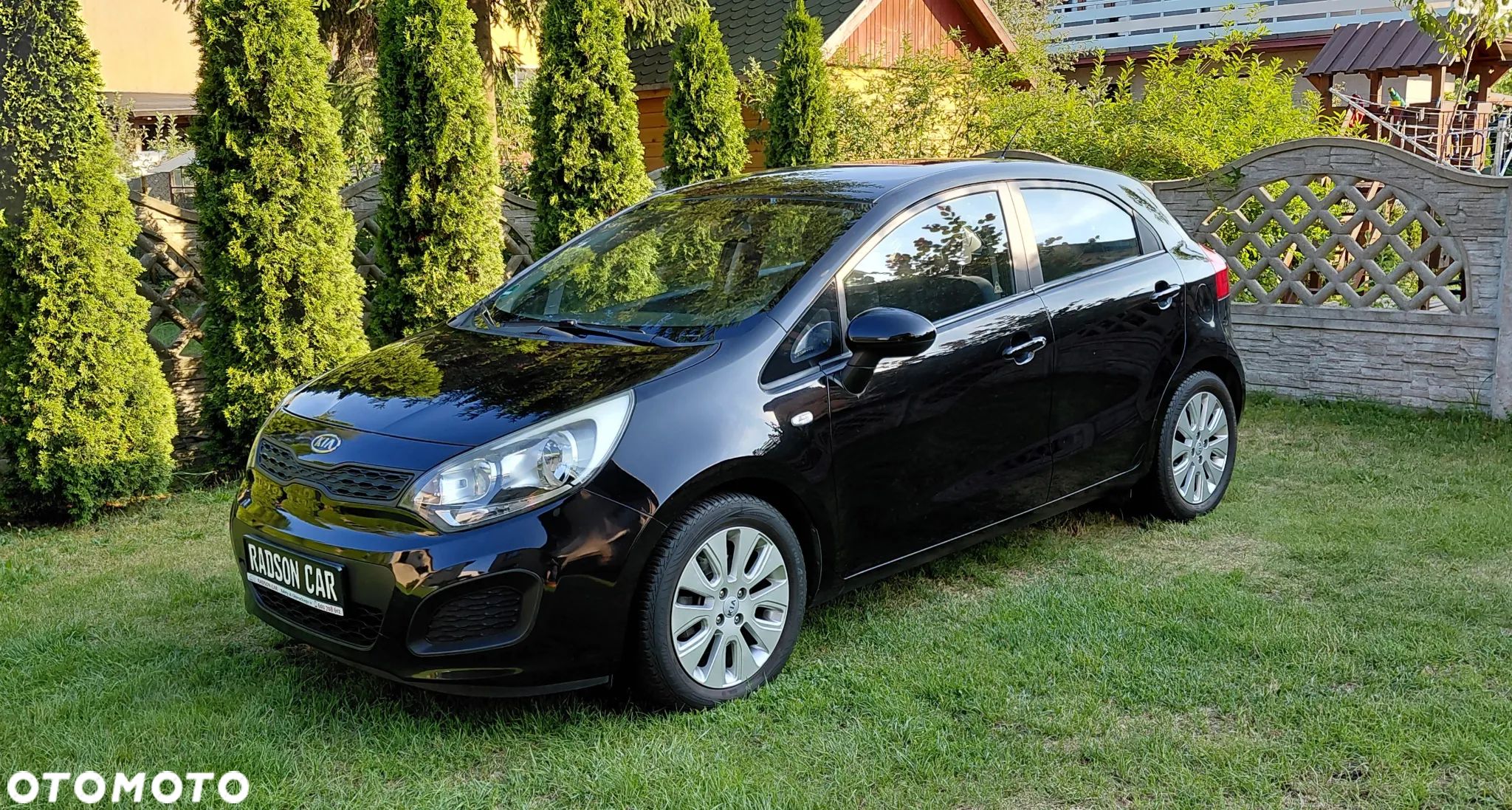 Kia Rio 1.2 Fifa World Cup Edition - 1