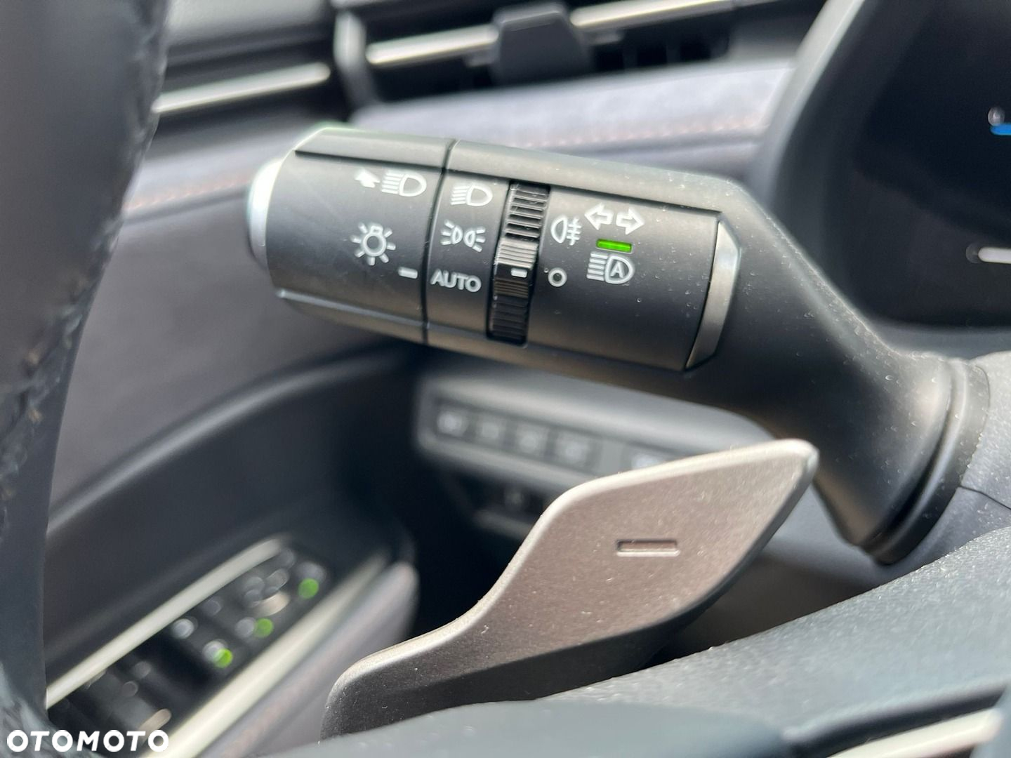 Lexus LBX 1.5 Hybrid Cool - 30
