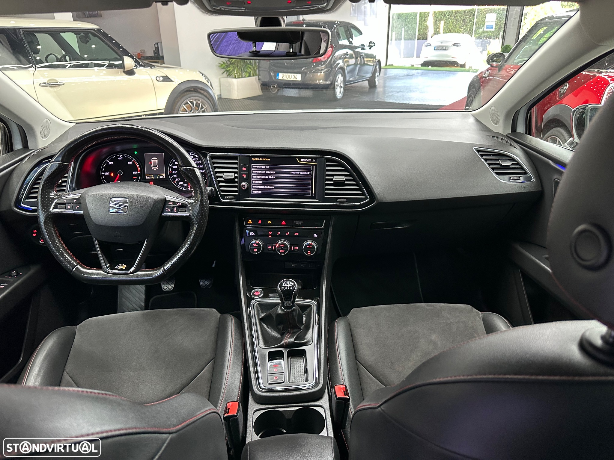 SEAT Leon ST 2.0 TDI FR - 38