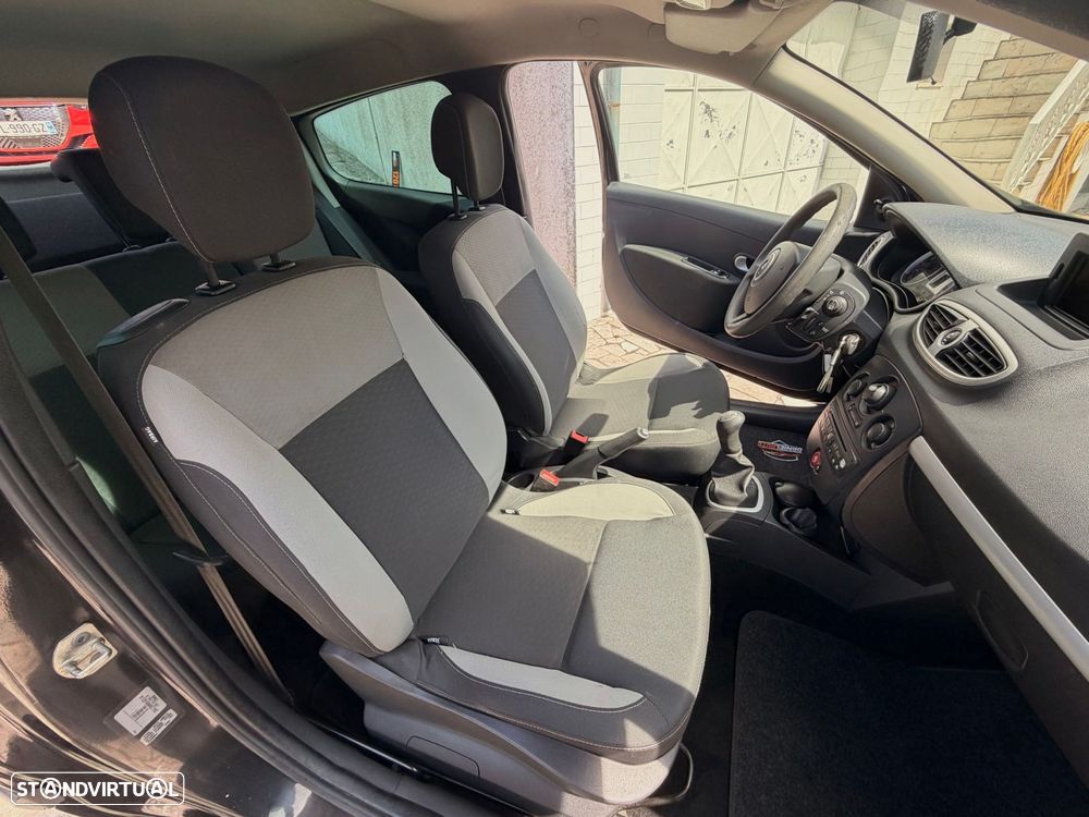 Renault Clio - 34