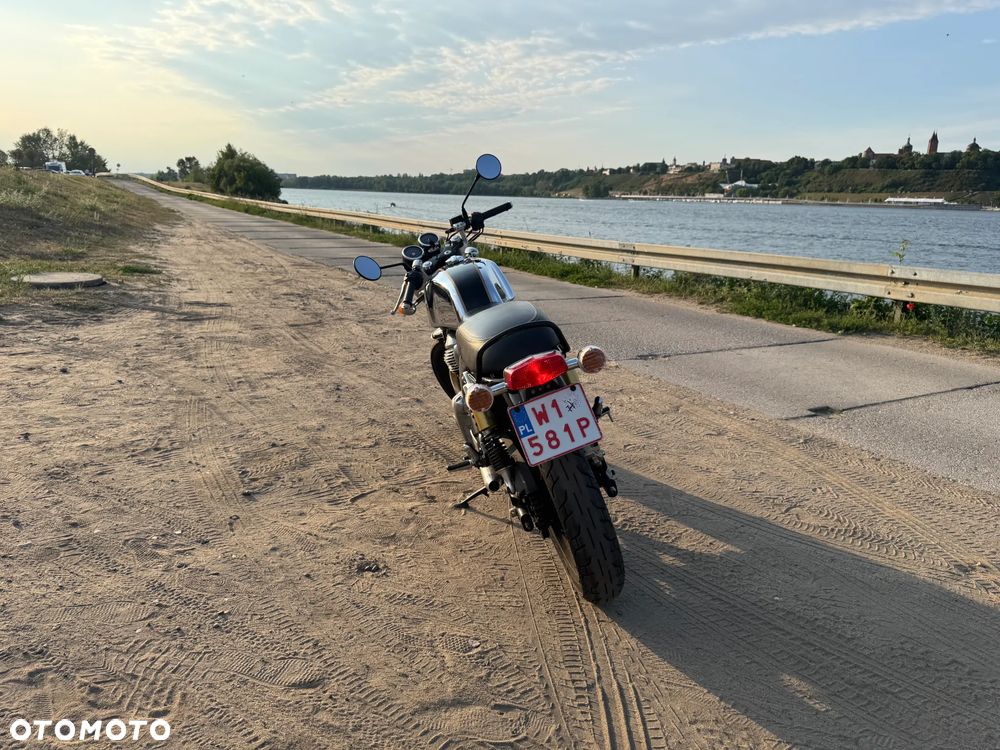 Royal Enfield Continental - 14