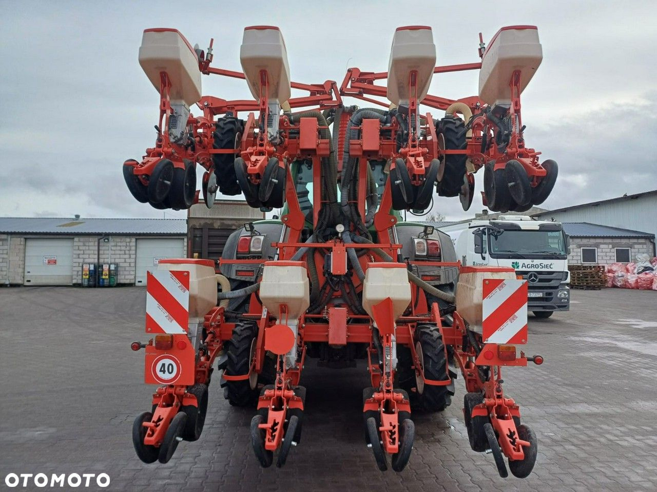 Gaspardo Manta 8MTR + Monosem Ferti Avant - 4