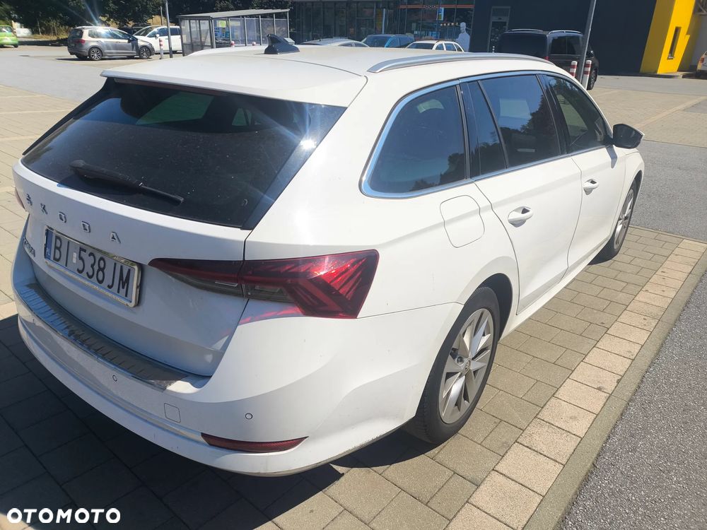 Skoda Octavia 2.0 TDI Style DSG - 4