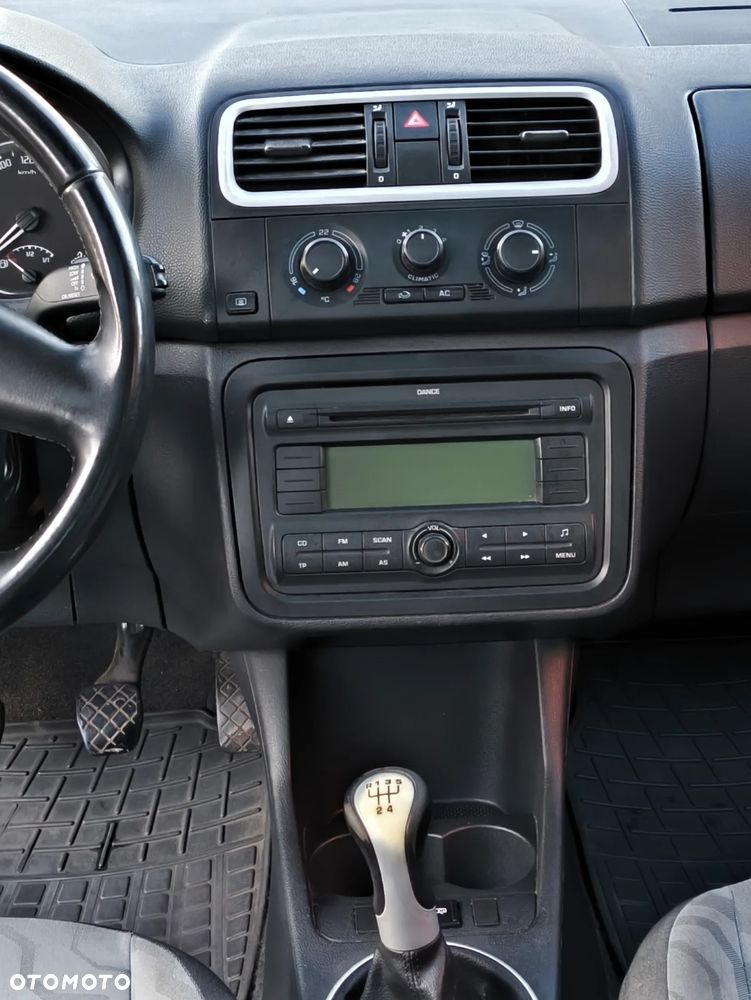 Skoda Roomster - 9