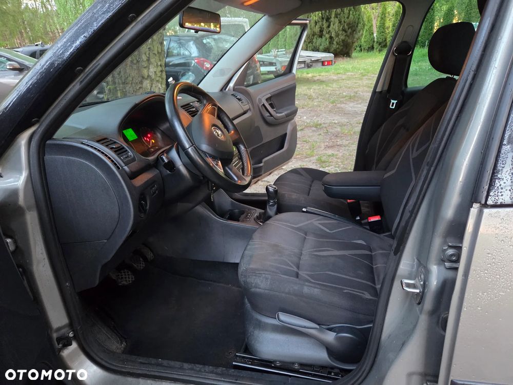 Skoda Roomster 1.2 TSI FAMILY - 4