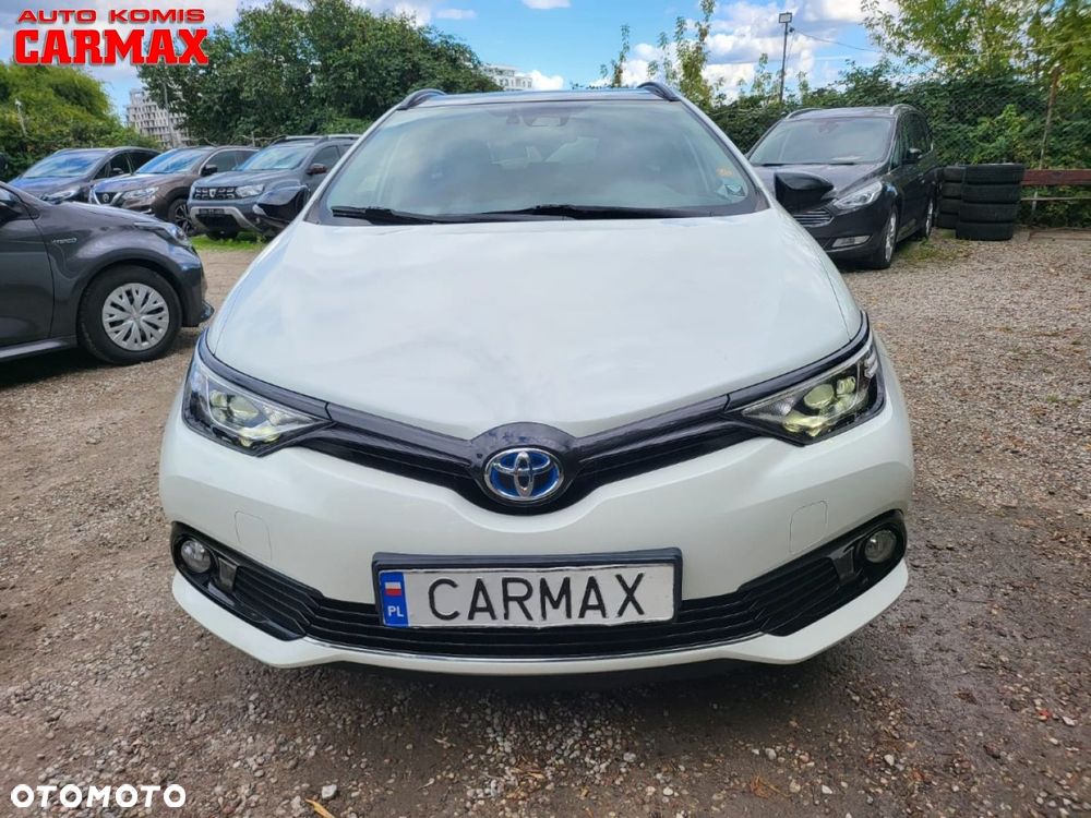 Toyota Auris - 10