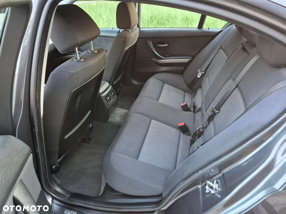 BMW Seria 3 - 19