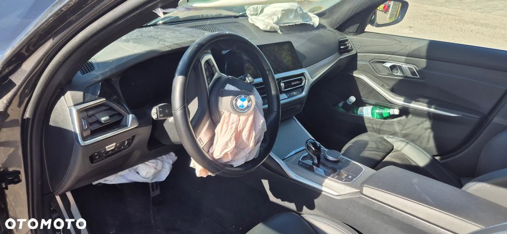 BMW Seria 3 - 21