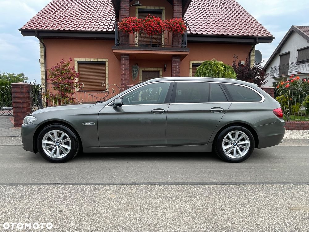 BMW Seria 5 525d Sport-Aut Modern Line - 6