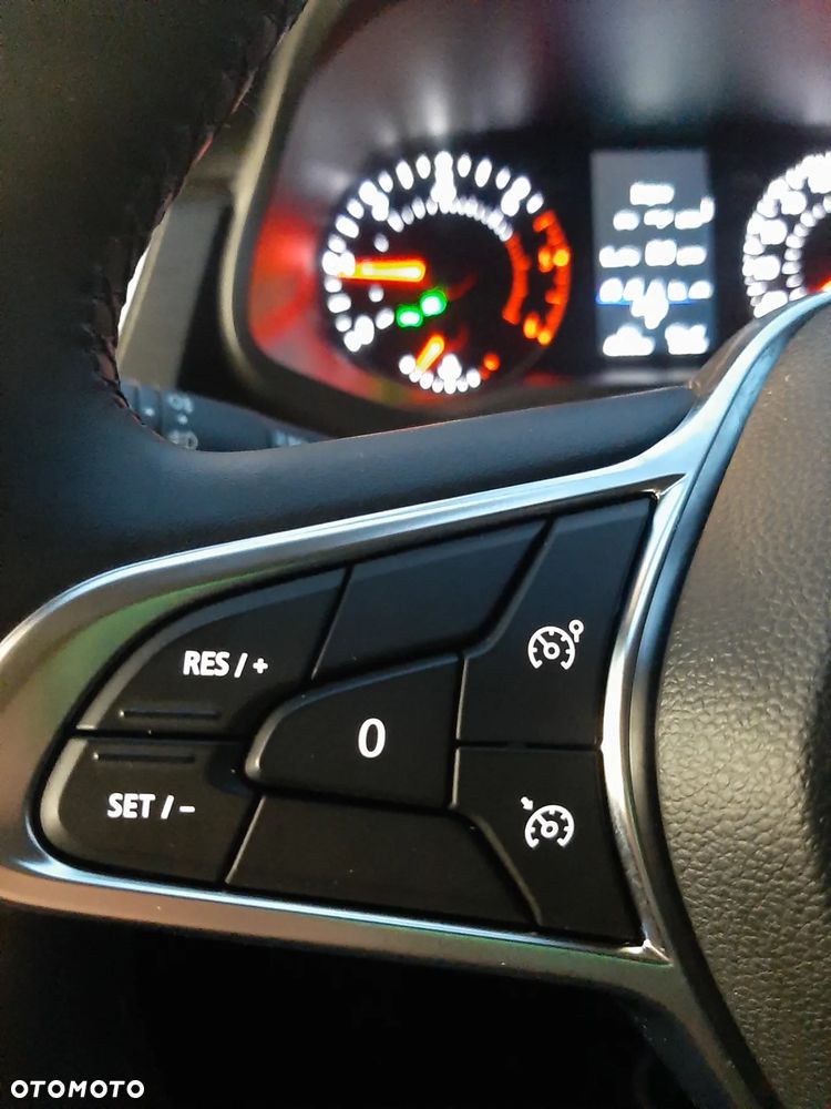 Renault Trafic 2.0 dCi EDC - 23