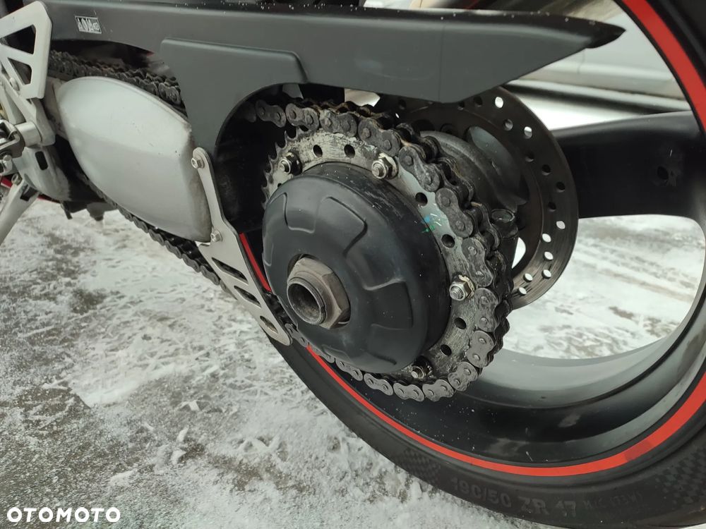 Triumph Daytona - 30