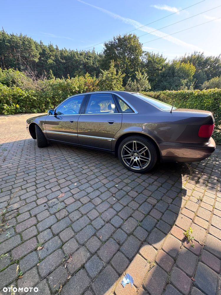 Audi A8 - 27
