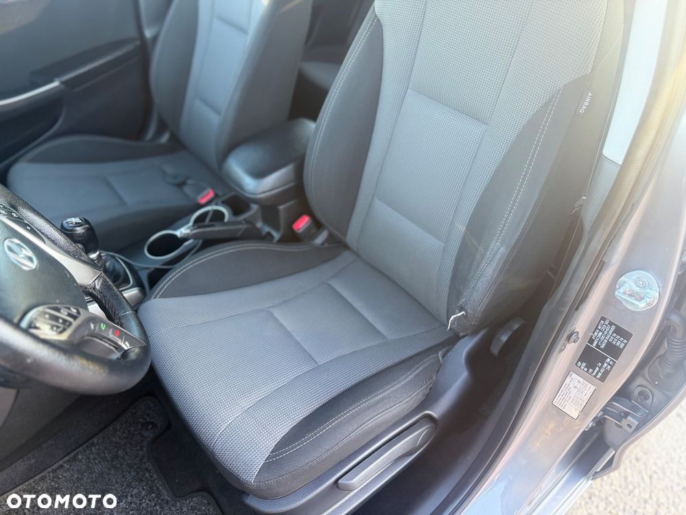 Hyundai i30 i30cw 1.4 CRDi Trend - 21