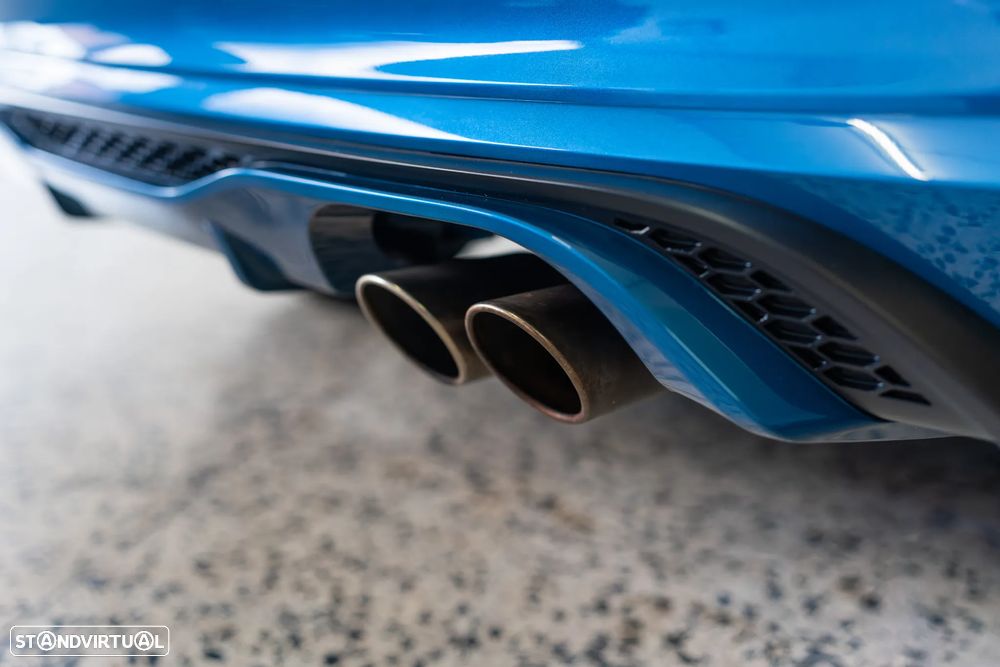 Ford Fiesta 1.5 EcoBoost S&S c/ Pack Pele Exclusiva ST - 19