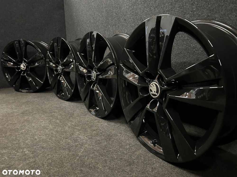 Alufelgi Skoda Karoq, Octavia II, IV, Superb II, III 18 cali 5x112 4szt. Jak Nowe! - 2
