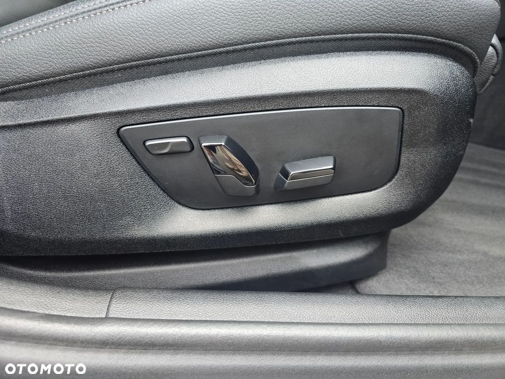 BMW Seria 5 530e M Sport sport - 13