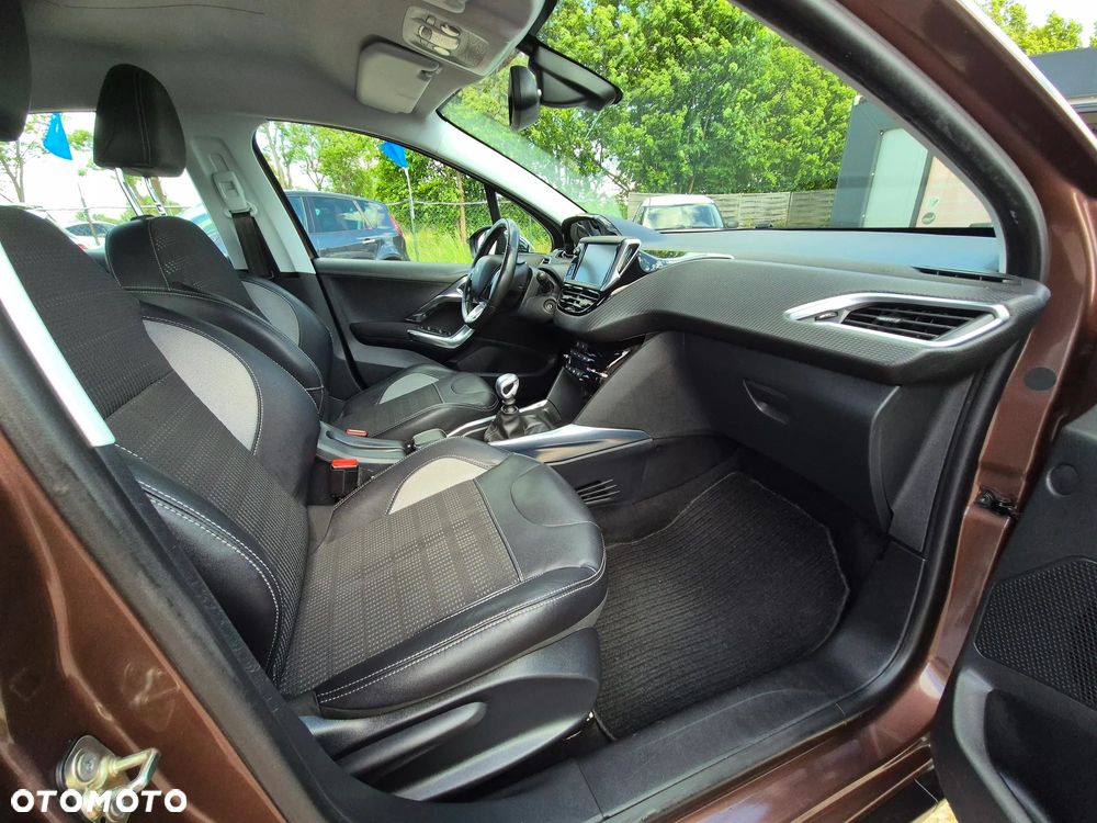 Peugeot 2008 e-HDi FAP 115 STOP & START Business-Line - 29