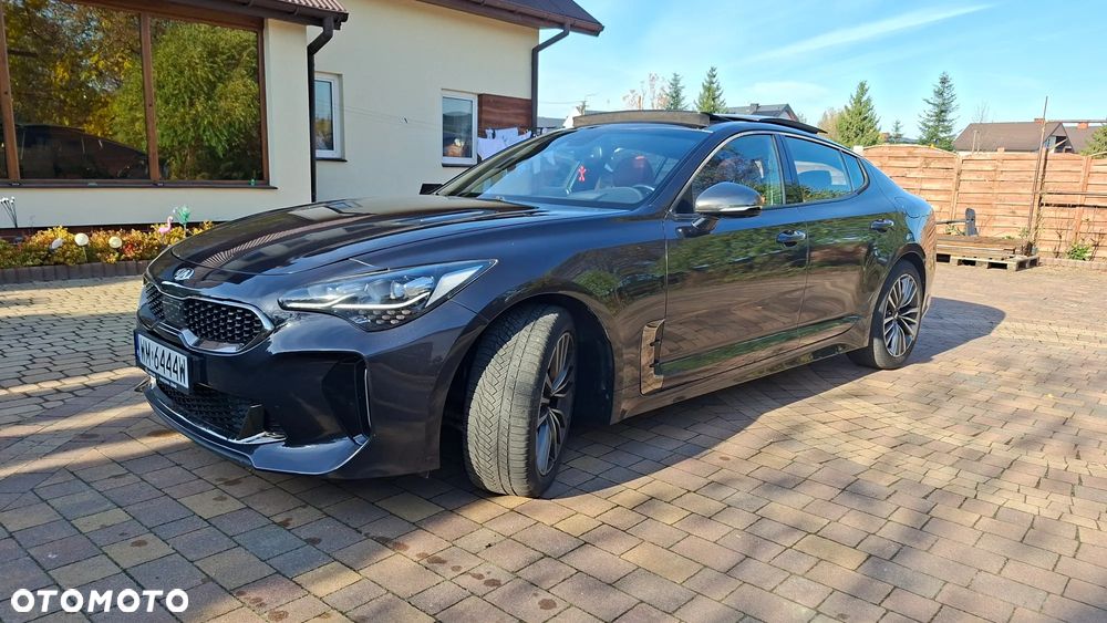 Kia Stinger 2.2 CRDi GT Line - 1