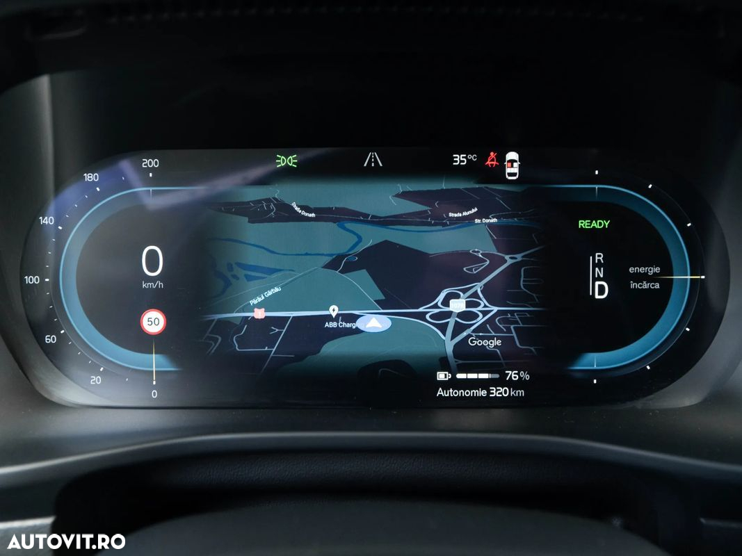 Volvo XC 40 Recharge Twin Motor AWD Plus - 9