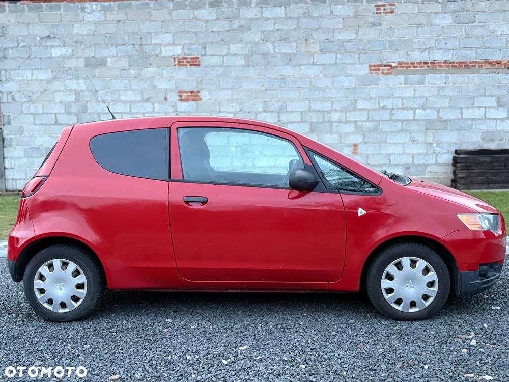 Mitsubishi Colt 1.1 - 3