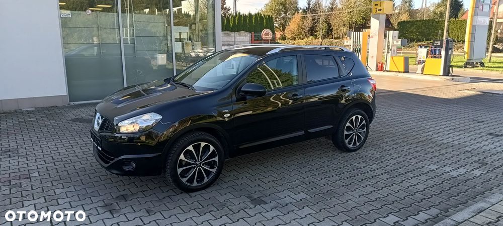Nissan Qashqai 2.0 dCi 4x4 Tekna - 2