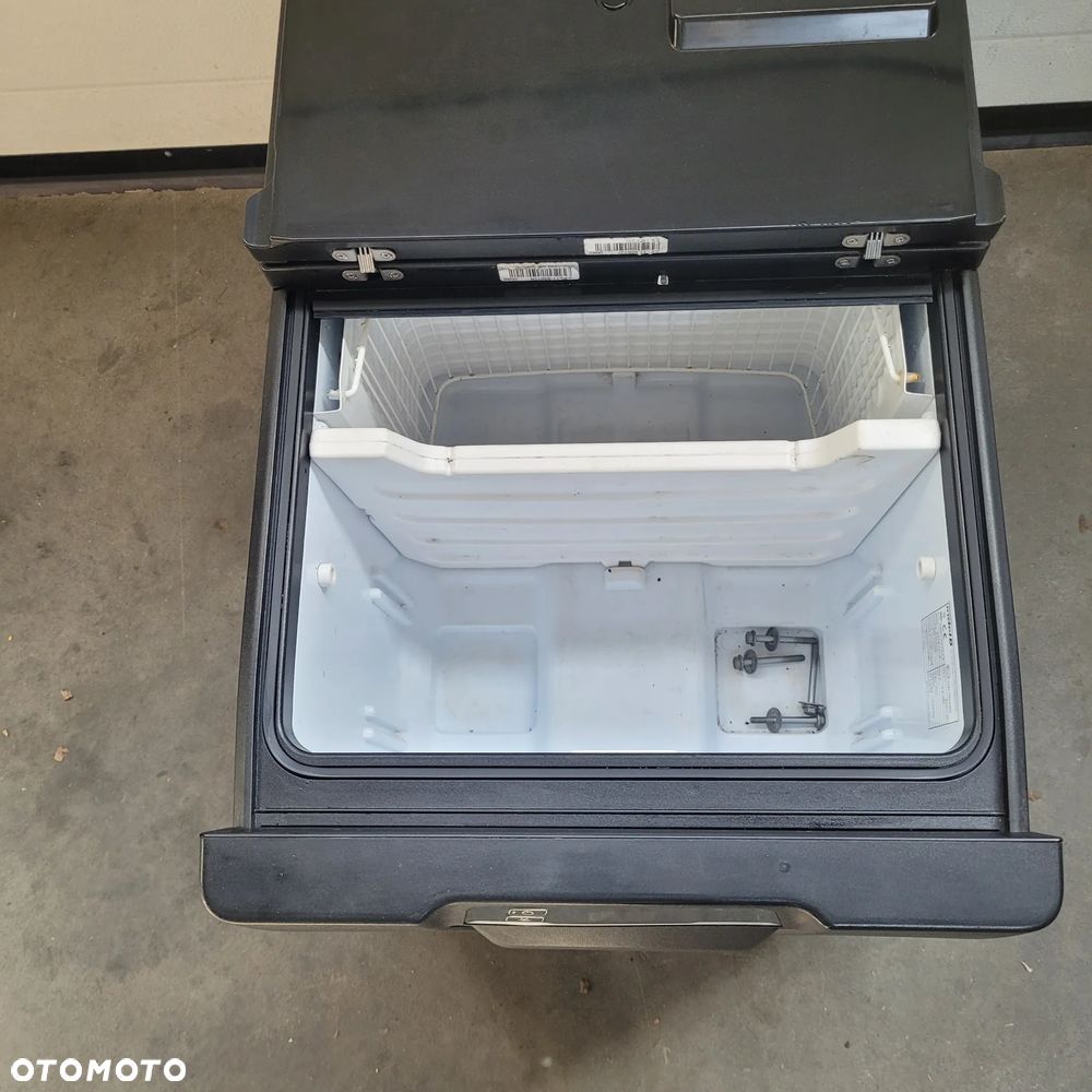 LODÓWKA IVECO S WAY ORYGINAŁ SPRAWNA 5802797223 CHWALIM116 - 2